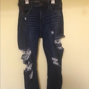 Super stretch American eagle ripped jeans